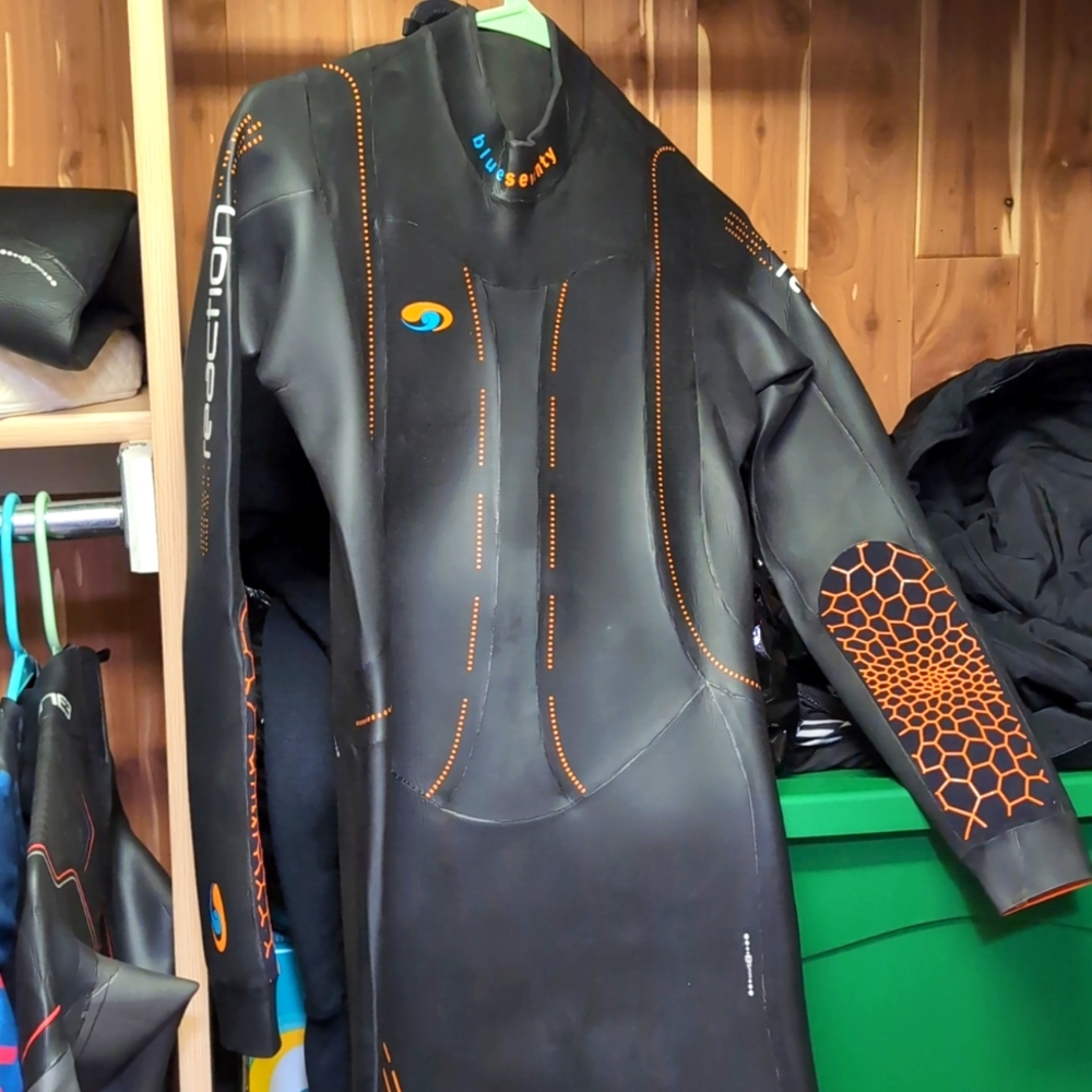 Blue seventy reaction wetsuit MT